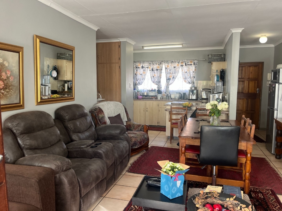 2 Bedroom Property for Sale in Potchefstroom South North West